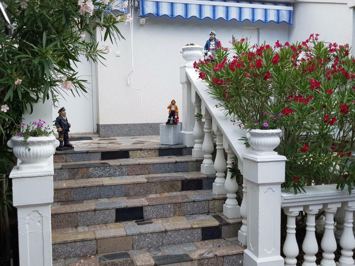 Villa Lara Klenovica Exteriér fotografie